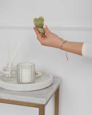 Płytka jadeitowa do masażu gua sha POLEMIKA