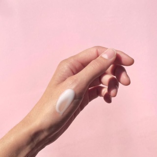 SIMPLY MORE Delikatna emulsja do mycia twarzy 150 ml