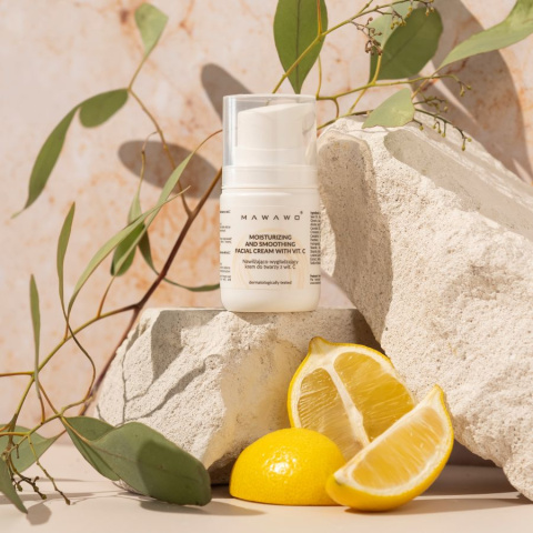 MAWAWO Moisturizing and smoothing cream with vitamin I. C MAWAWO Moisturizing and smoothing cream with vitamin I. C