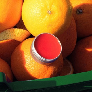 МИЛОВАРНЯ ЧОТИРИ ШПАКИ Гіркий апельсин - бальзам для губ