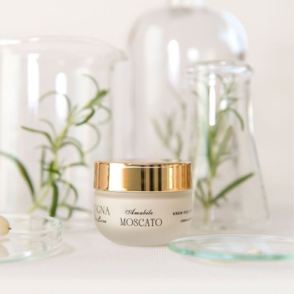 VITIGNA Skin Love Moscato - wygładzająco-rozświetlający krem pod oczy 15 ml